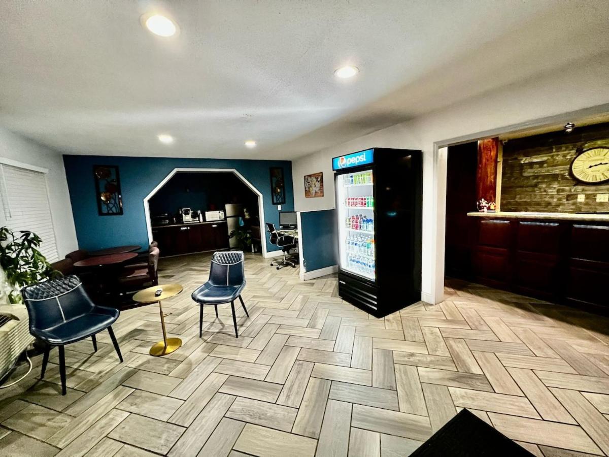 Ozark Inn And Suites オーセージ・ビーチ エクステリア 写真