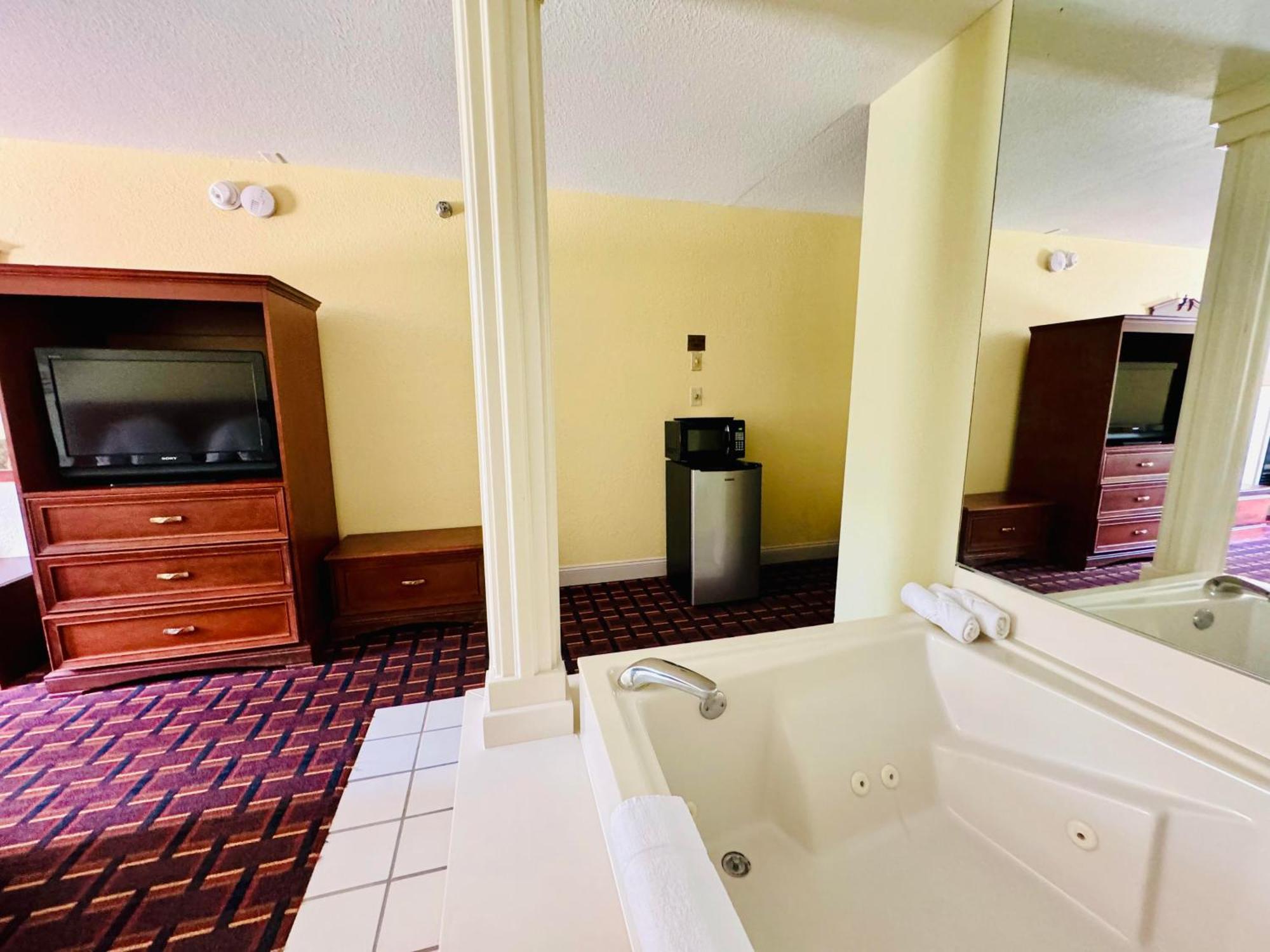 Ozark Inn And Suites オーセージ・ビーチ エクステリア 写真