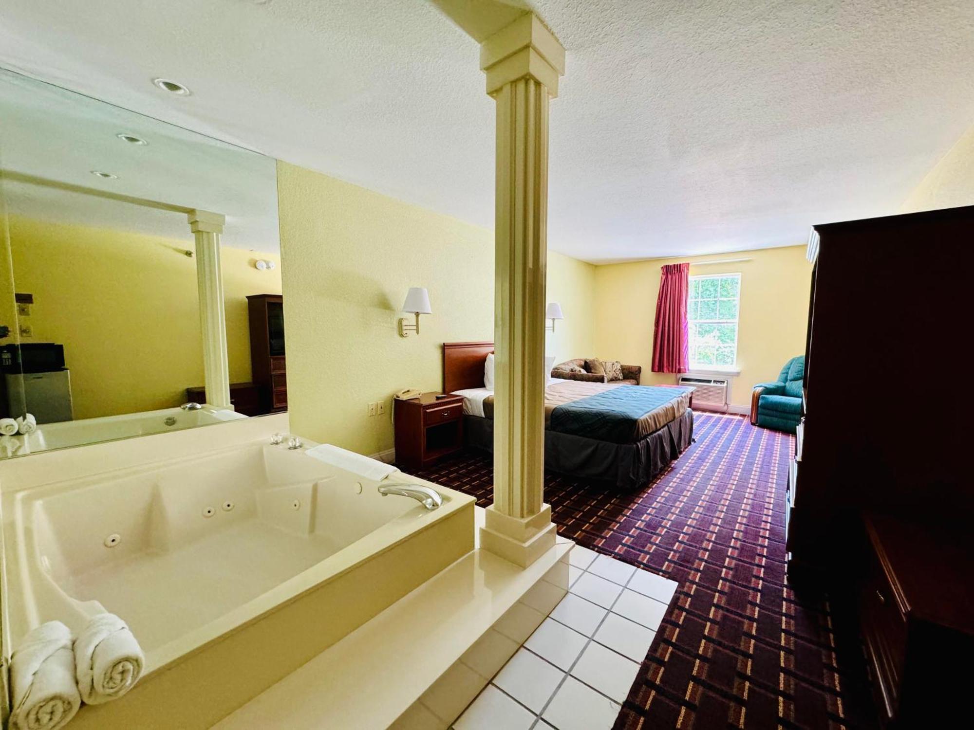 Ozark Inn And Suites オーセージ・ビーチ エクステリア 写真