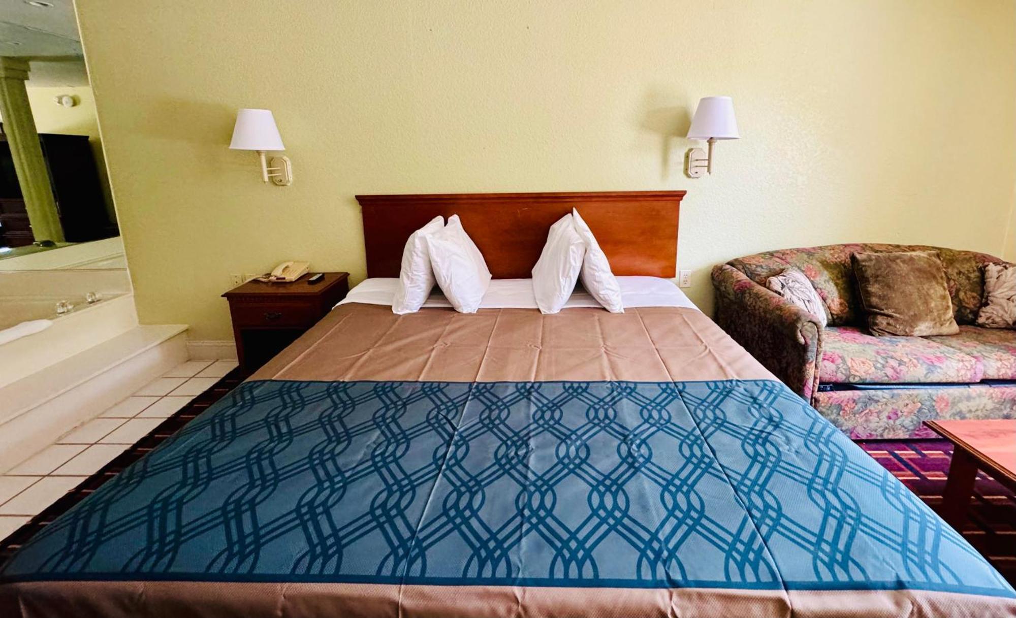 Ozark Inn And Suites オーセージ・ビーチ エクステリア 写真